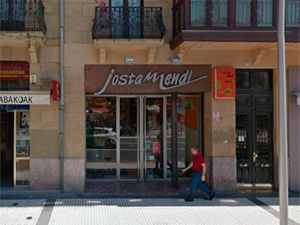 JOSTAMENDI - MAXIBEBÉ · Donostia-San Sebastián